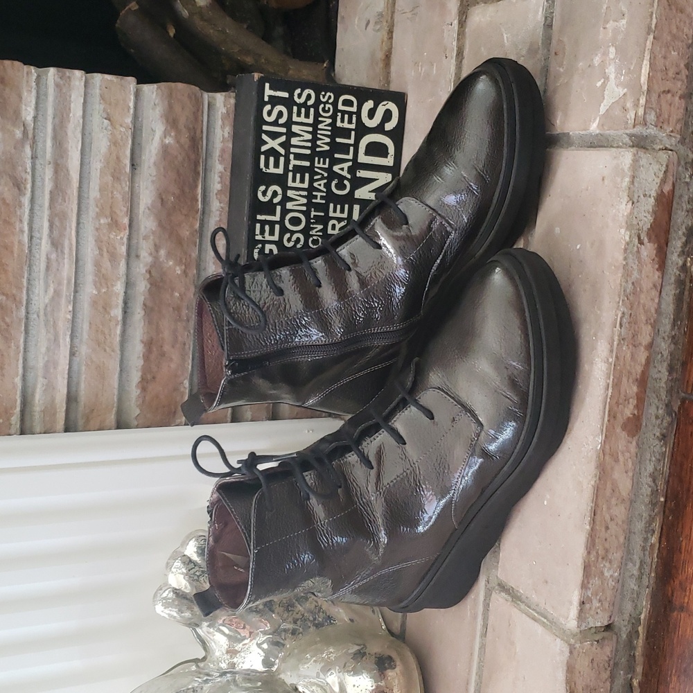 Wonders Gun Metal Lace Up Wedge Booties Size 40